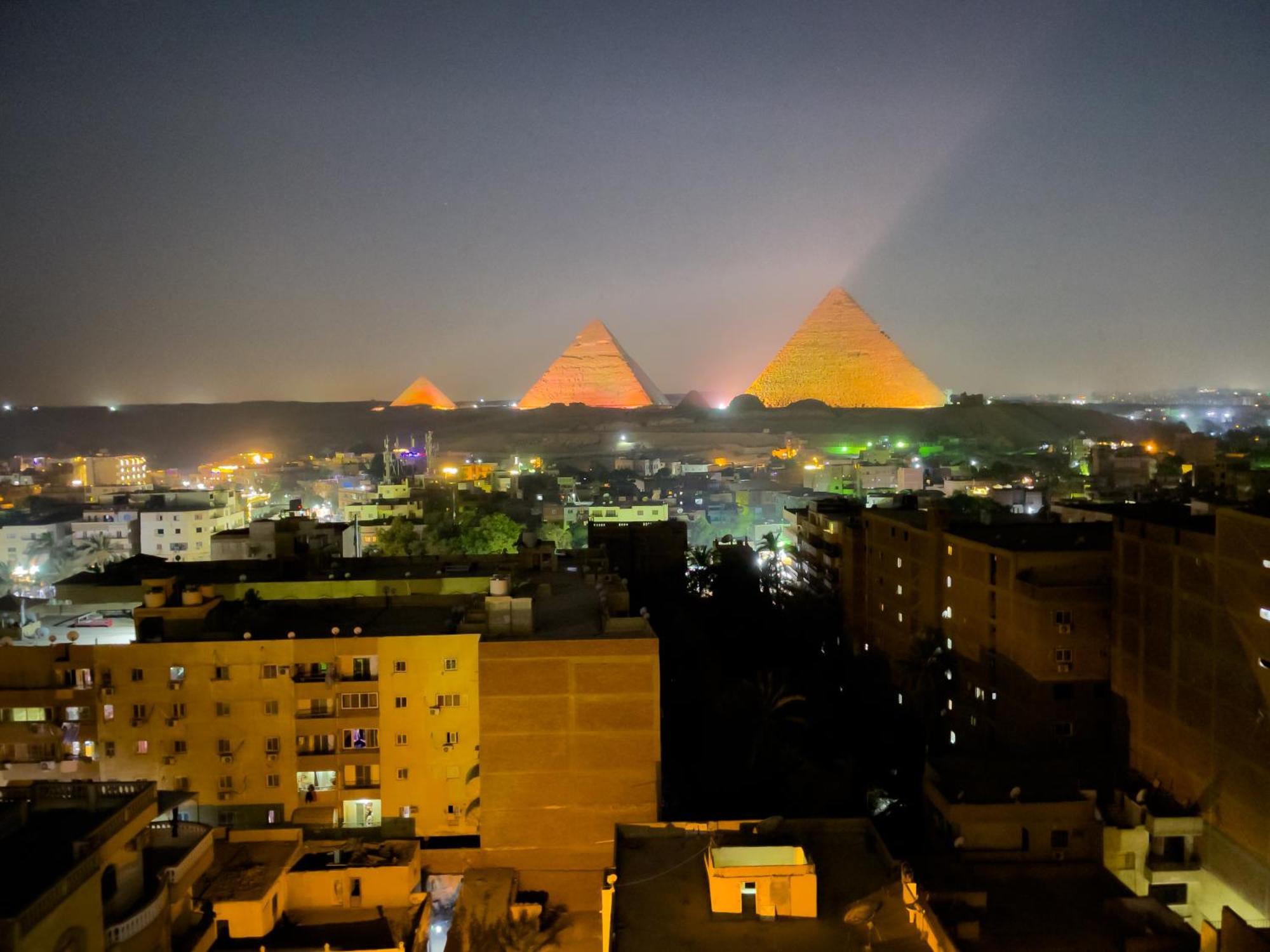 Jumeirah Pyramids View Inn Kafret el-Gabal Exteriör bild